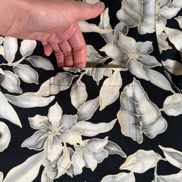 Tori Richard Honolulu Men Hawaiian Shirt Size XL Floral Single Pocket Made in US - Picture 5 of 10